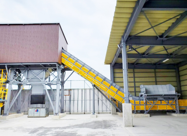 エプロンコンベア